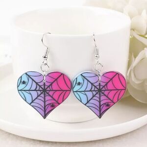 Pastel Goth Halloween RIP Spiderweb Spider Heart Dangle Earrings 2"